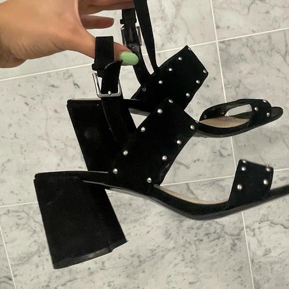 Nine West Block Sandal Heel - Picture 5 of 9